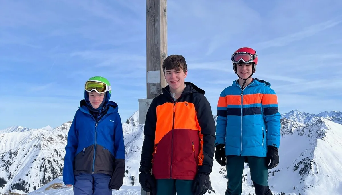 Winterhütte der Jugendgruppe Janual 2025 | © Copyright: DAV Sektion Isny