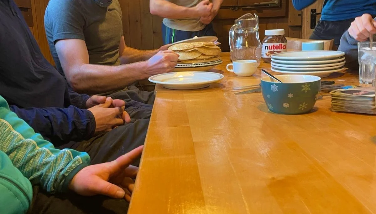 Winterhütte der Jugendgruppe Janual 2025 | © Copyright: DAV Sektion Isny