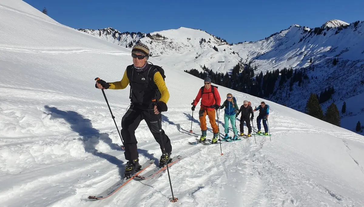 2025-02-05 Skitour zur Gehrenspitze 1871 m | © Copyright: DAV Sektion Isny
