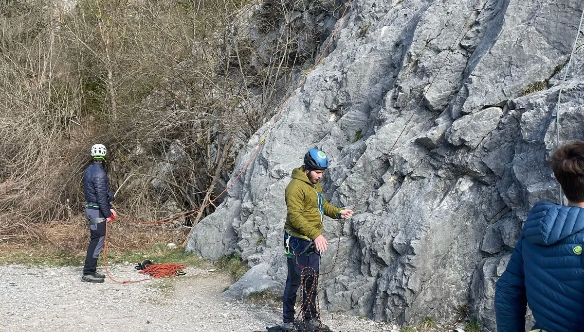 2025-04-06 An den Fels (und ins Wasser)! | © Copyright: DAV Sektion Isny