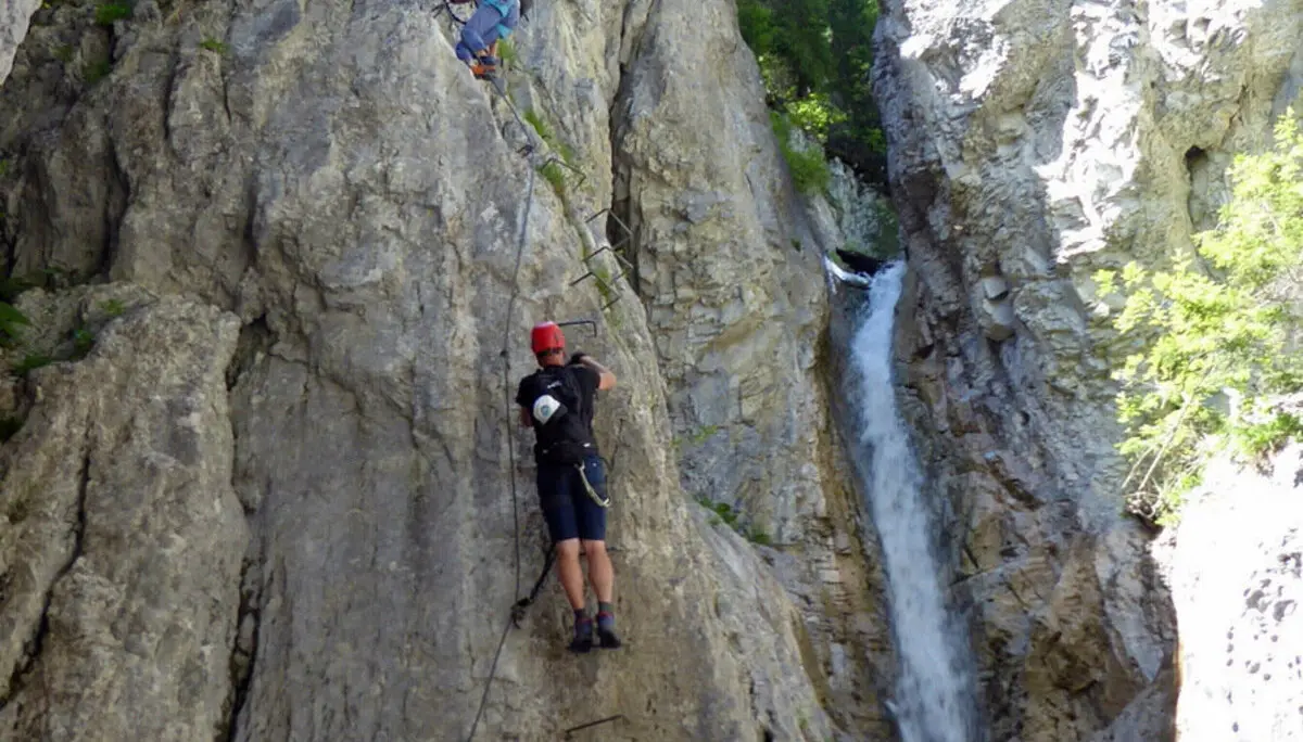 2025-06-28 Schmuggler-Steig und Rongg-Wasserfall | © Copyright: DAV Sektion Isny