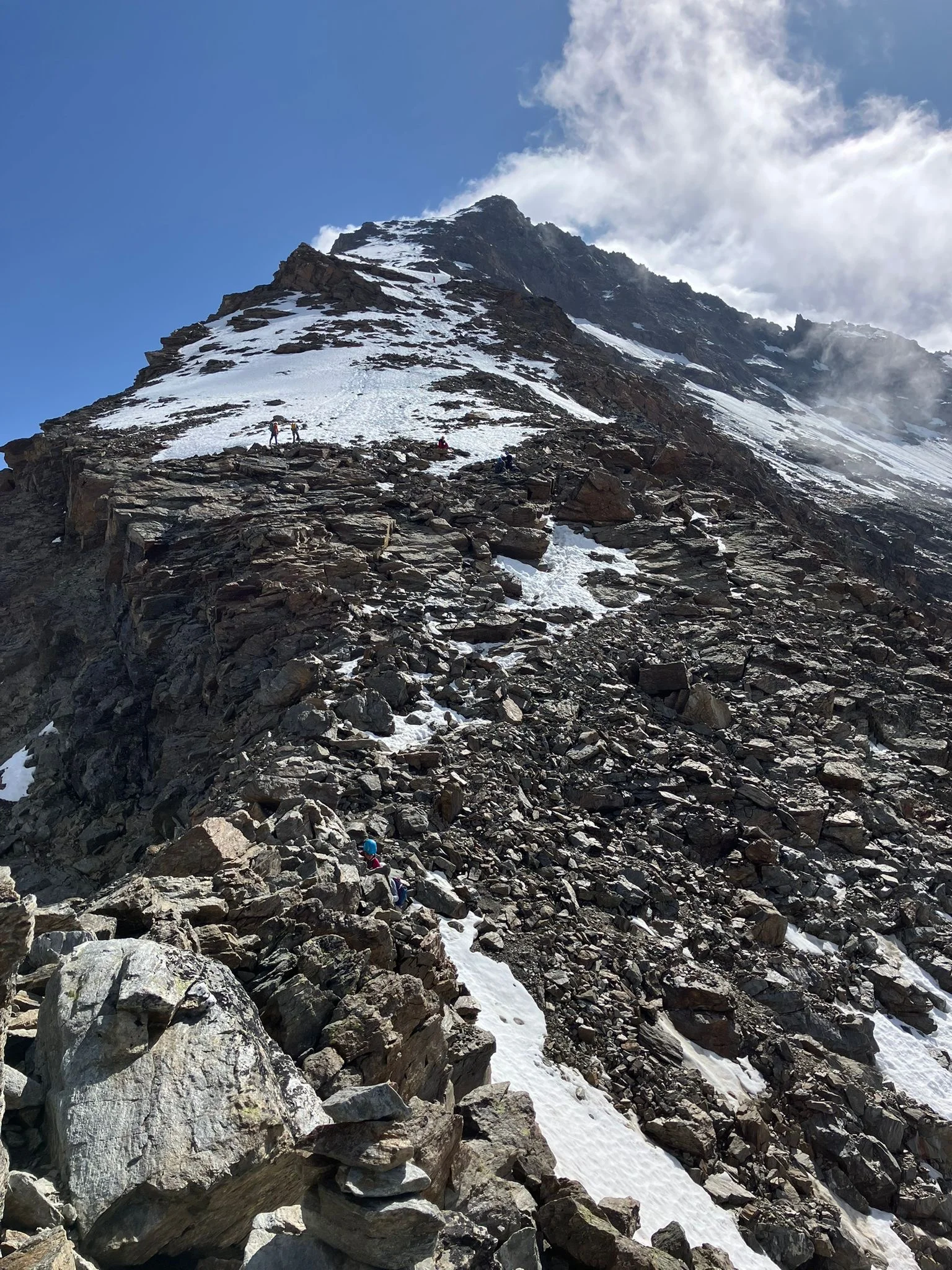 2025-07-03 Hochtourenwochenende in den Walliser Alpen | © Copyright: DAV Sektion Isny