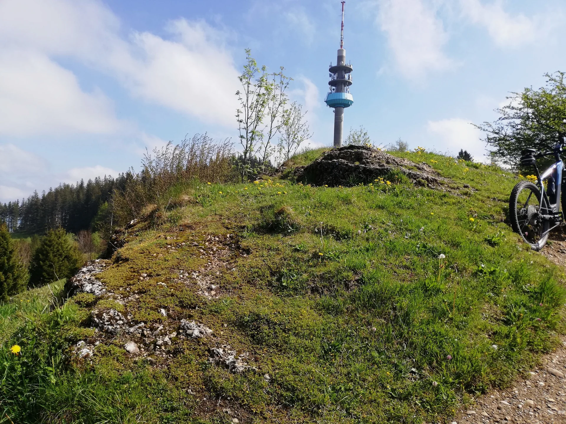 2025-07-12 E-Biketour nach Wiggensbach und Gschnaidt | © Copyright: DAV Sektion Isny