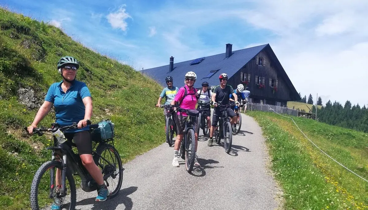 2025-07-18 E-Biketour Thalkirchdorf zum Bärenköpfle | © Copyright: DAV Sektion Isny