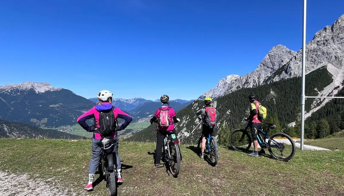 2025-09-07 E-Biketour Marienbergjoch | © Copyright: DAV Sektion Isny