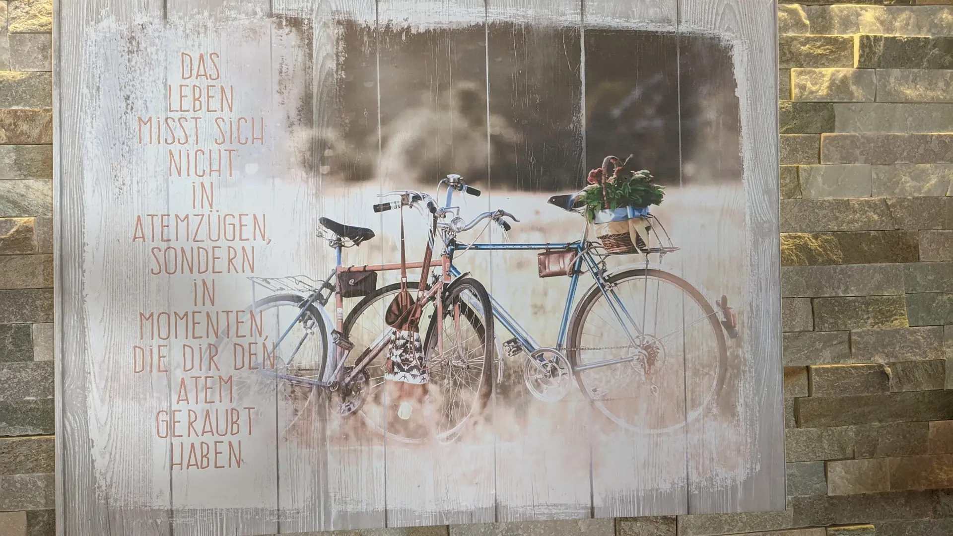 2026-04-18 Frühjahrstour an's Schwäbische Meer - Guter Spruch im Gasthaus | © Copyright: DAV Sektion Isny