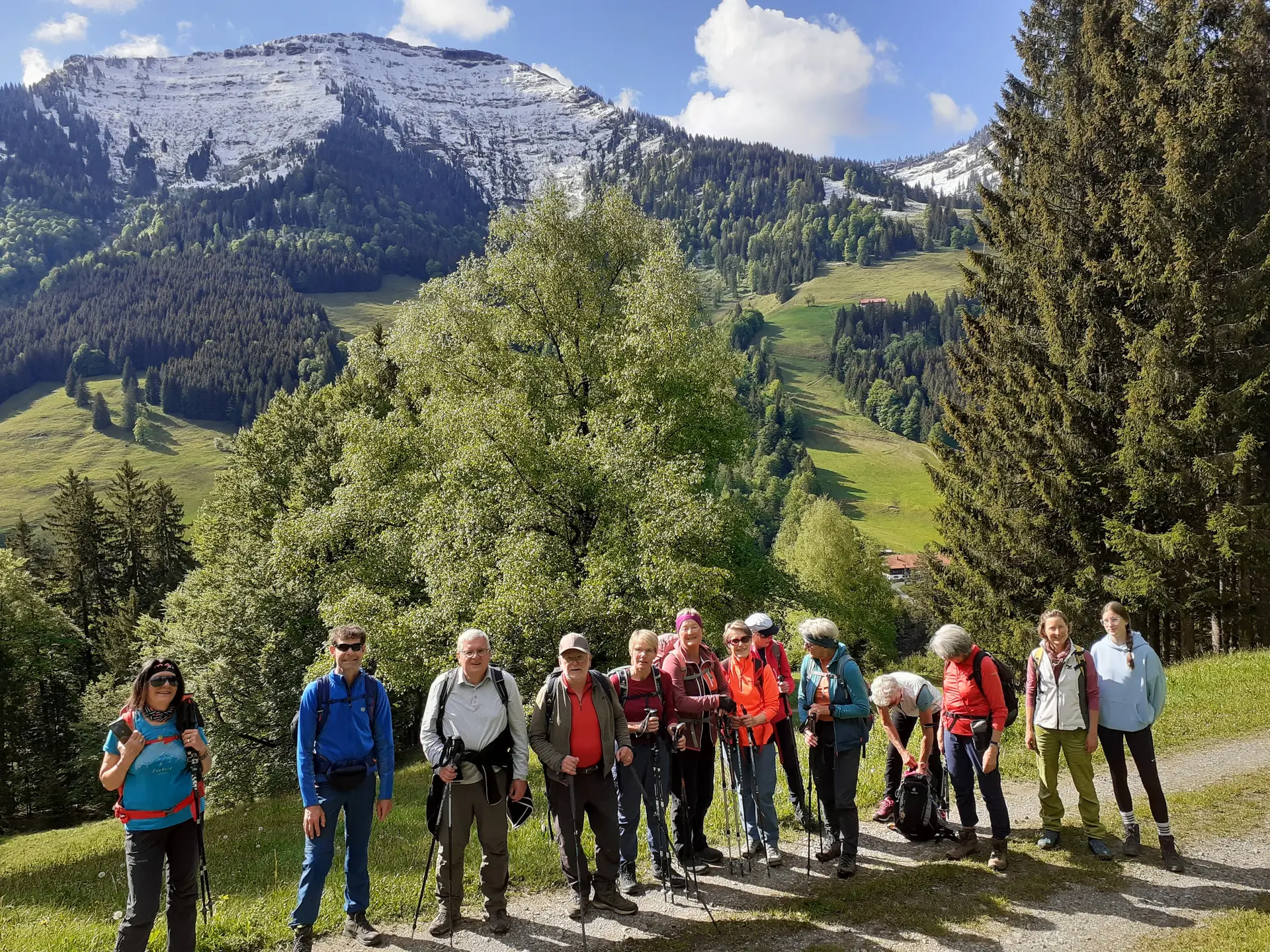 2026-05-17 Frühjahrswanderung auf Prodel und Denneberg | © Copyright: DAV Sektion Isny
