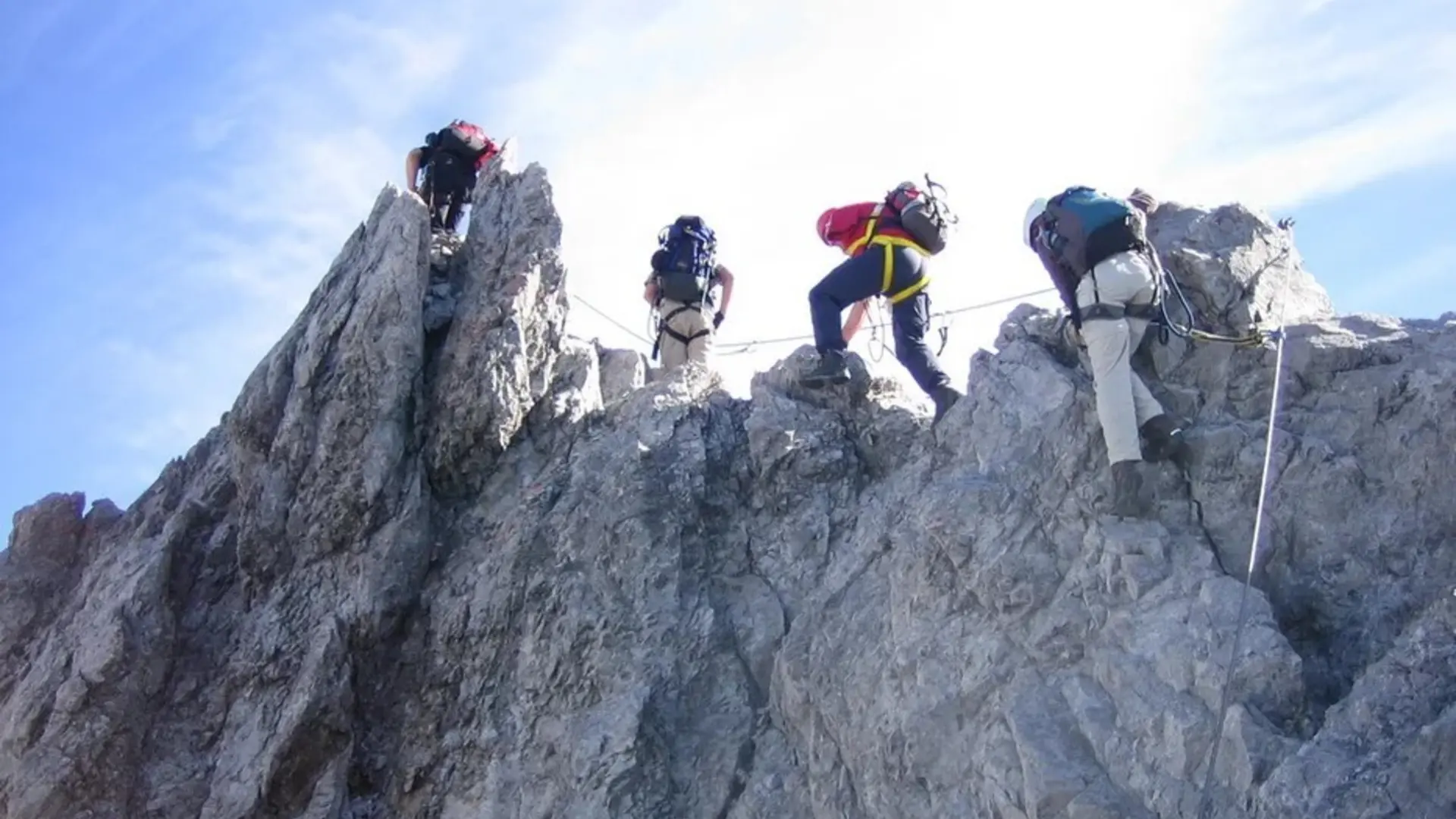 2026-07-26 Über den Arlberger Klettersteig auf die -0AWeißschrofenspitze | © Copyright: DAV Sektion Isny