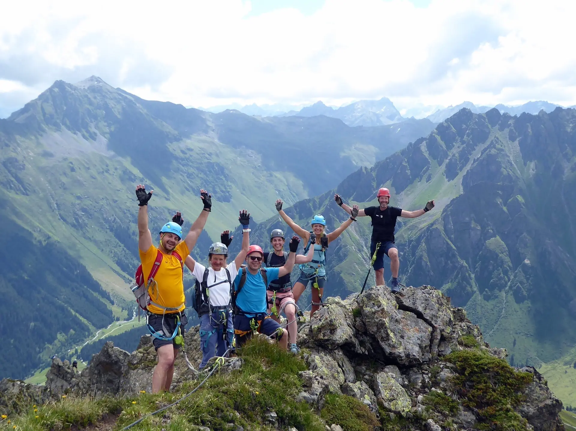 2025-06-28 Schmuggler-Steig und Rongg-Wasserfall | © Copyright: DAV Sektion Isny