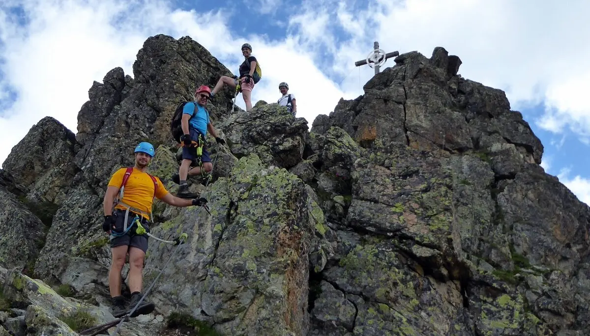 2025-06-28 Schmuggler-Steig und Rongg-Wasserfall | © Copyright: DAV Sektion Isny